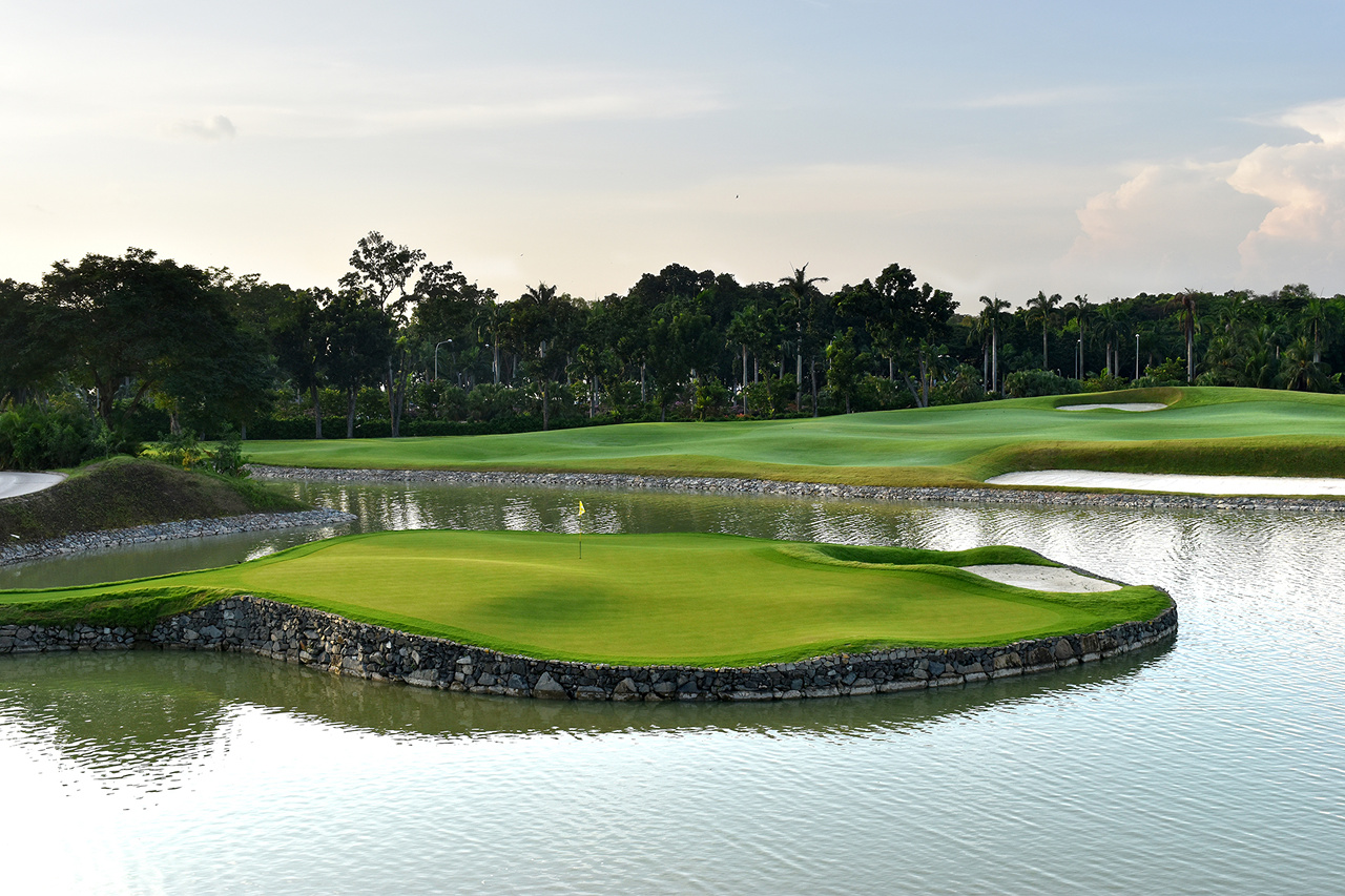 Laguna National Golf & Country Club - Singolf Services